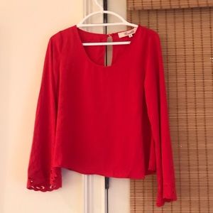 Long sleeve red top